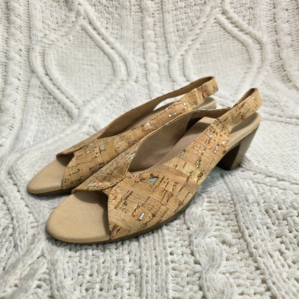 Munro Rochelle Cork Slingback Sandals Tan Silver‎ Metallic Women 7.5N NEW flaw